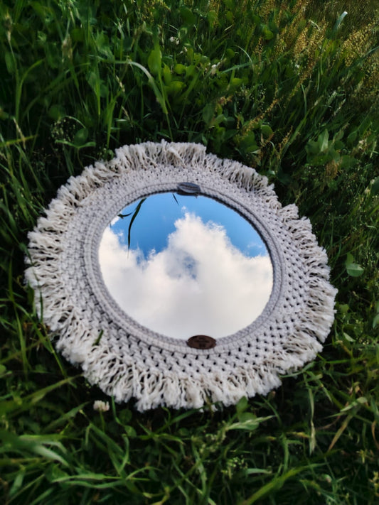 Espejo Circular en Macramé Hecho a Mano – Decoración Boho en Algodón